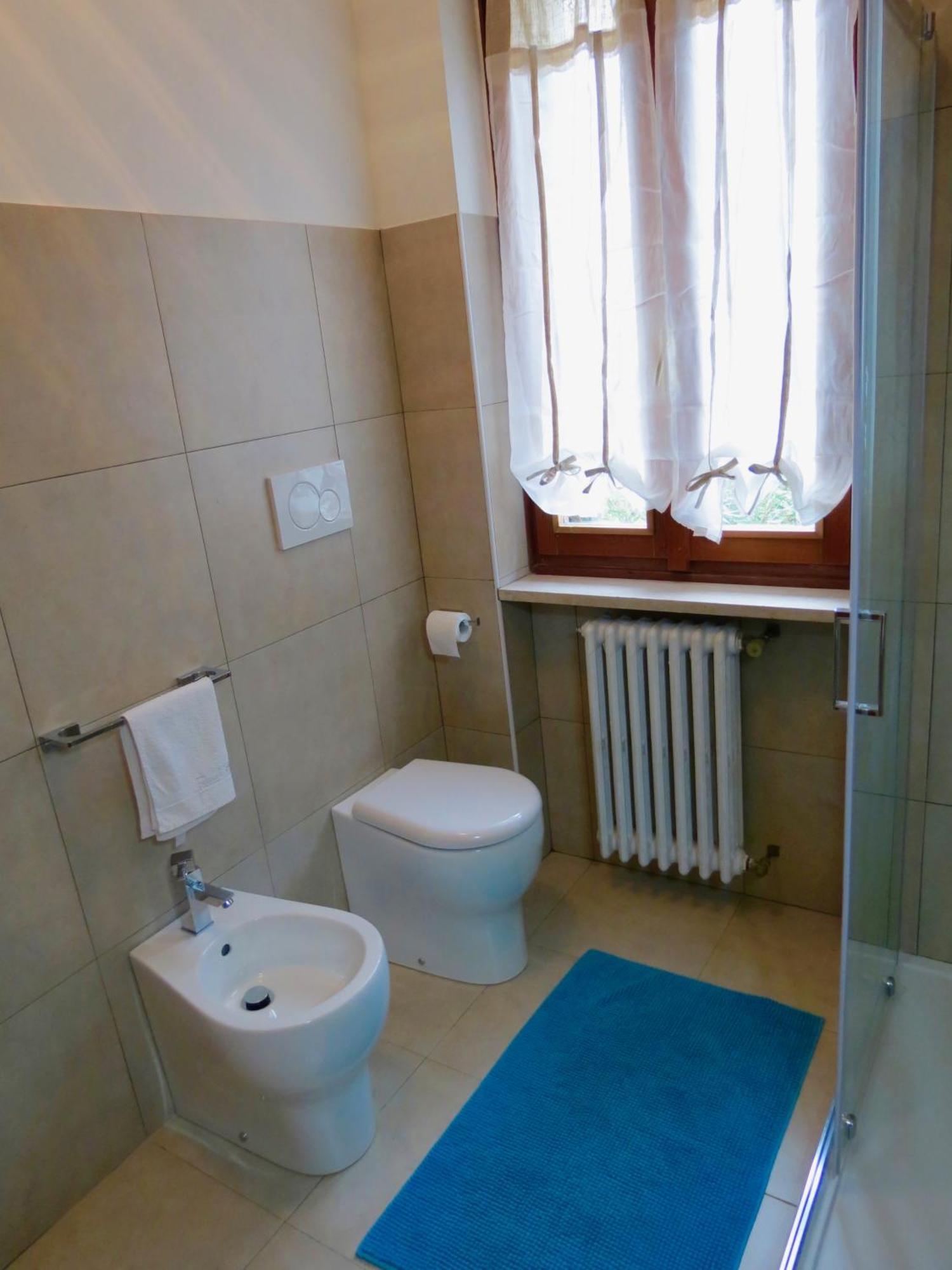 Villa Anastasye Your Lakefront Vacation Rental Predore Luaran gambar