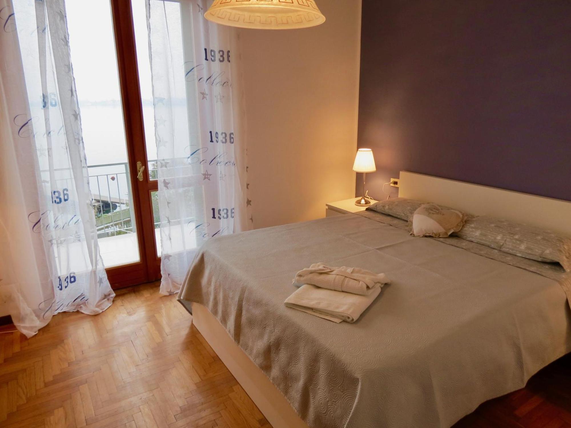 Villa Anastasye Your Lakefront Vacation Rental Predore Luaran gambar
