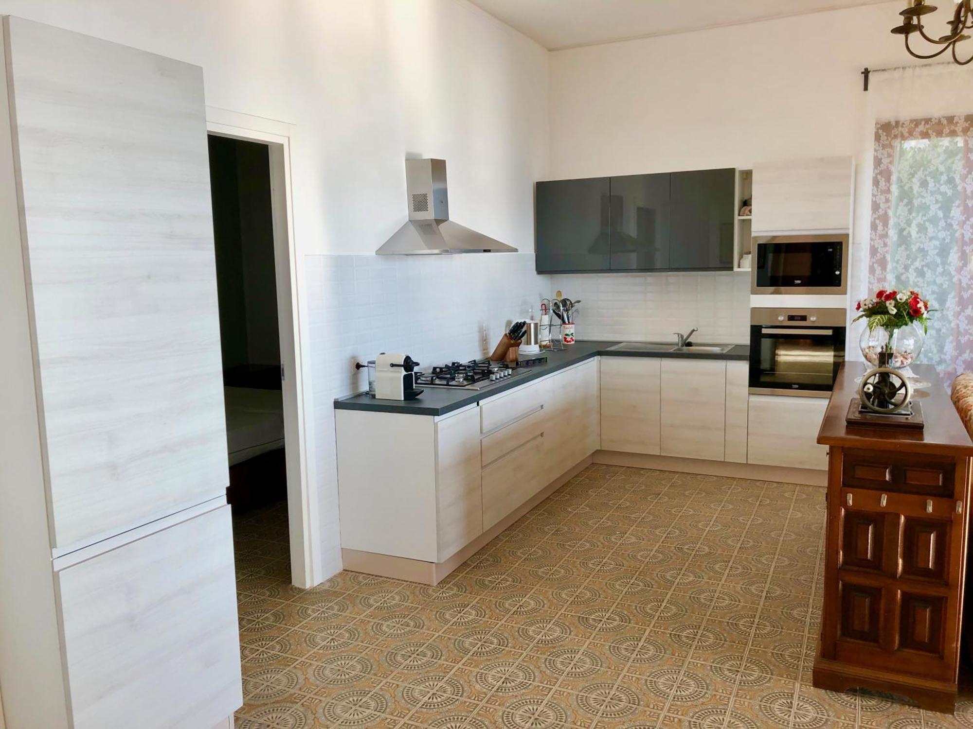 Villa Anastasye Your Lakefront Vacation Rental Predore Luaran gambar