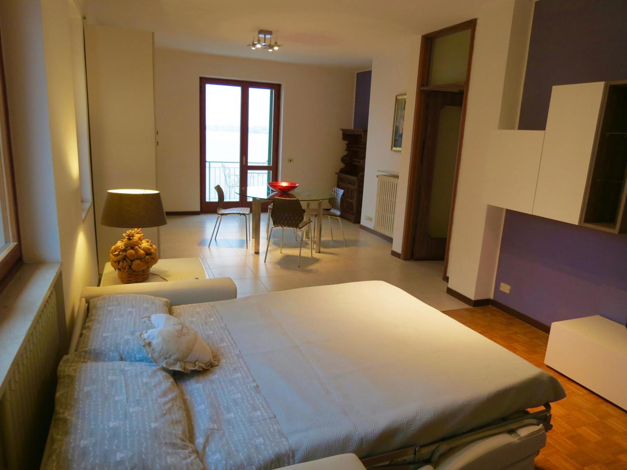 Villa Anastasye Your Lakefront Vacation Rental Predore Bilik gambar